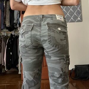 true religion low rise y2k camouflage pants